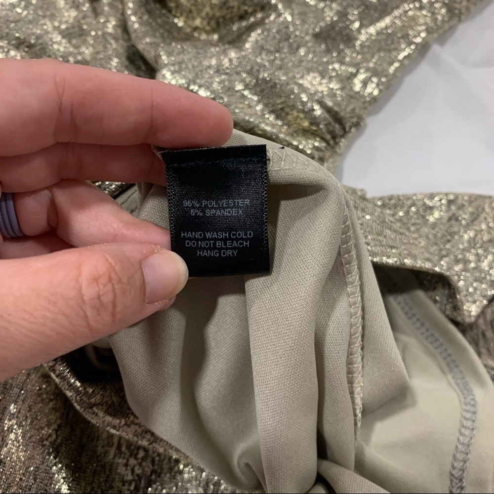 Lulu’s Gold Metallic Long Sleeve Bodycon Dress - Picture 6 of 6